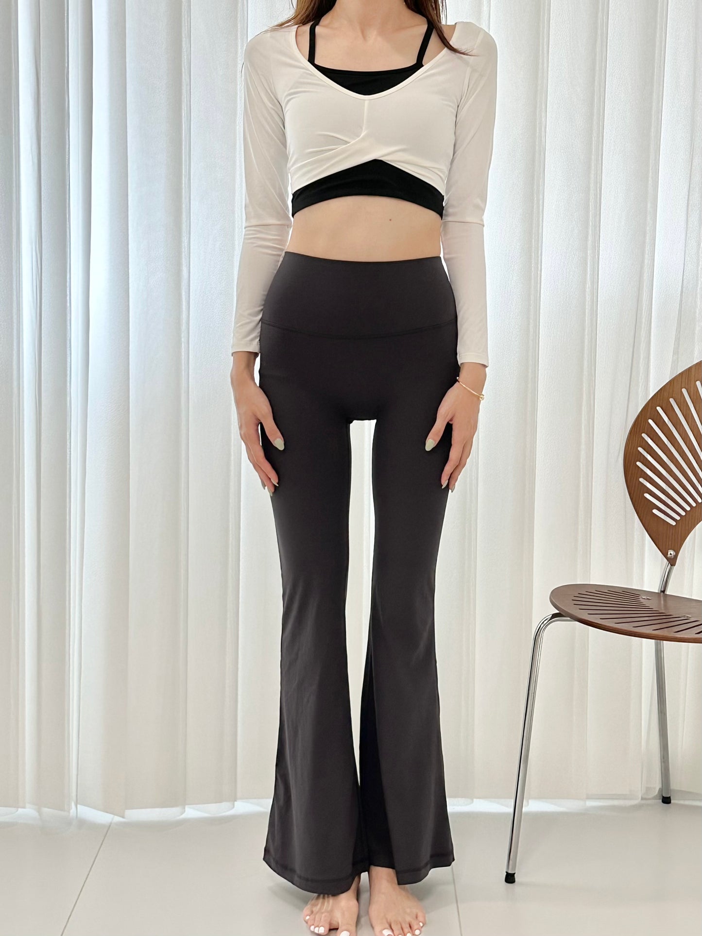 2 in 1 Cross Neck & Strap Long Sleeves Bra Top