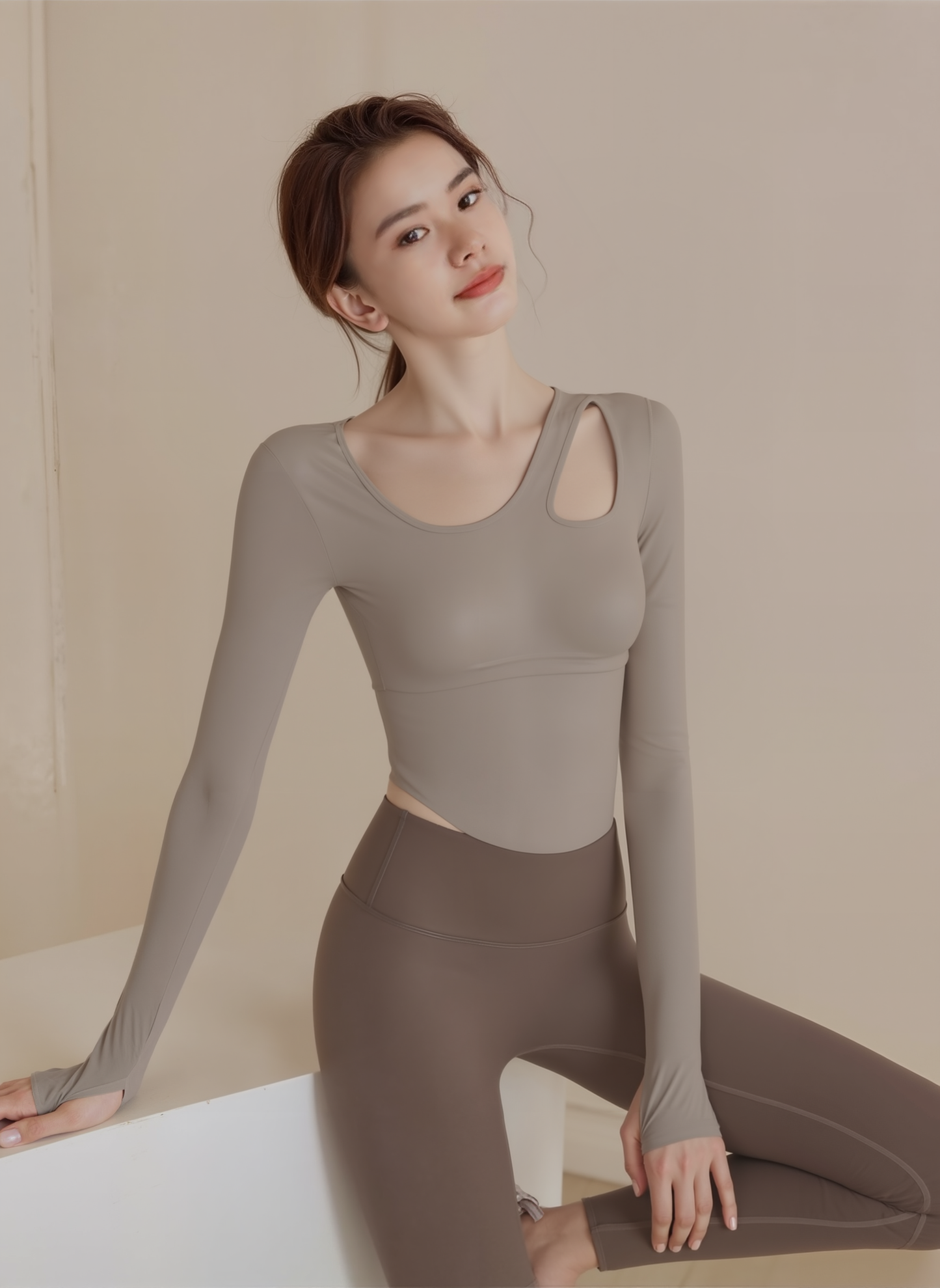 Hole Side Long Sleeves Bra Top