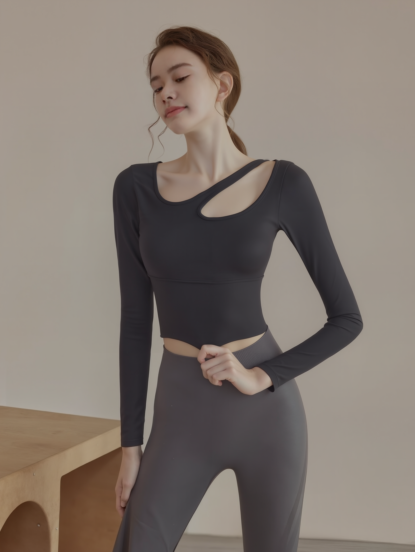 Hole Side Long Sleeves Bra Top