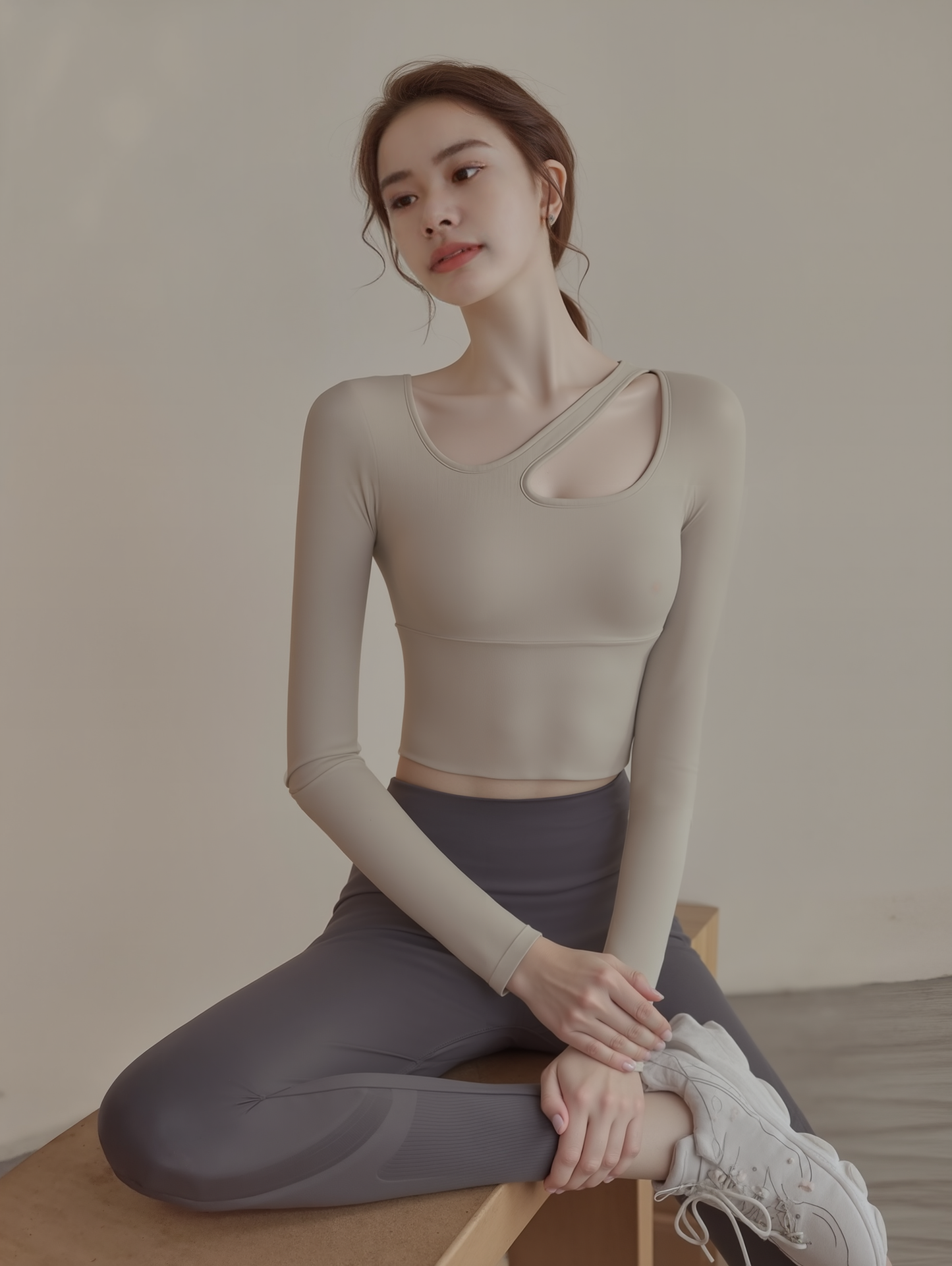 Hole Side Long Sleeves Bra Top