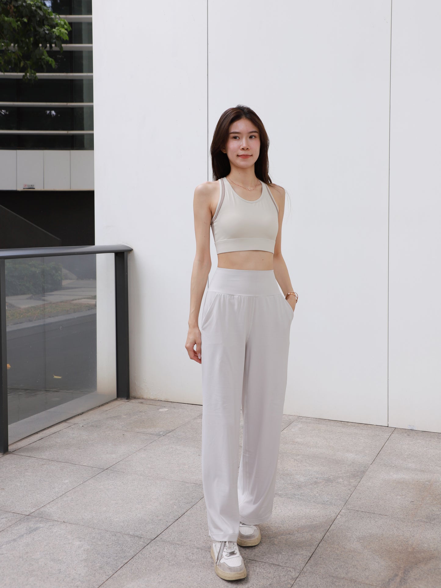 Airy Wide Leg Pants