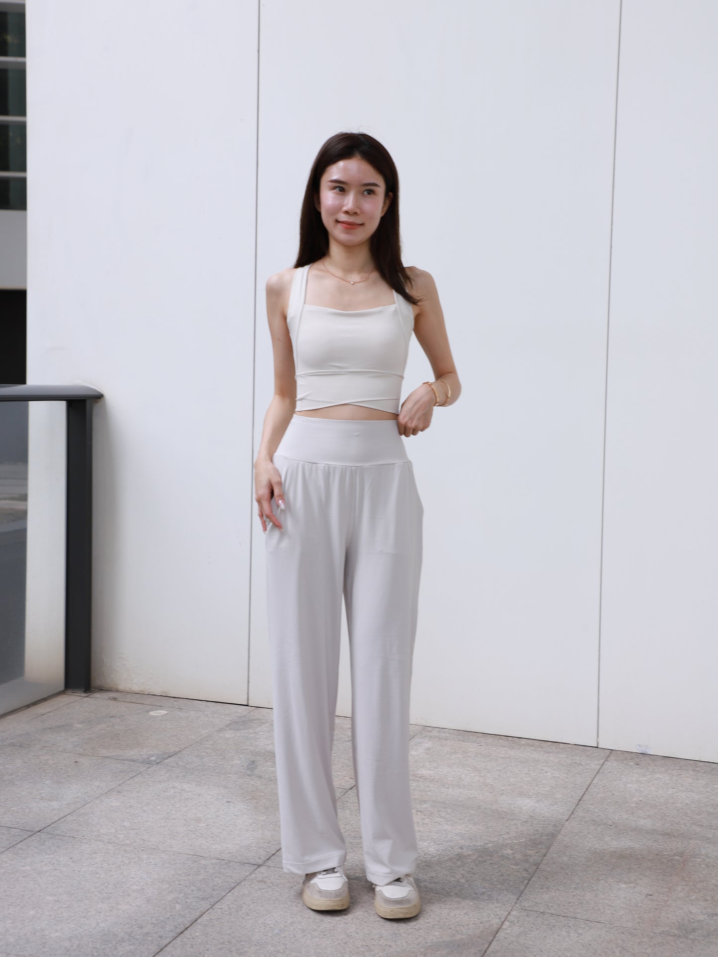 Airy Wide Leg Pants