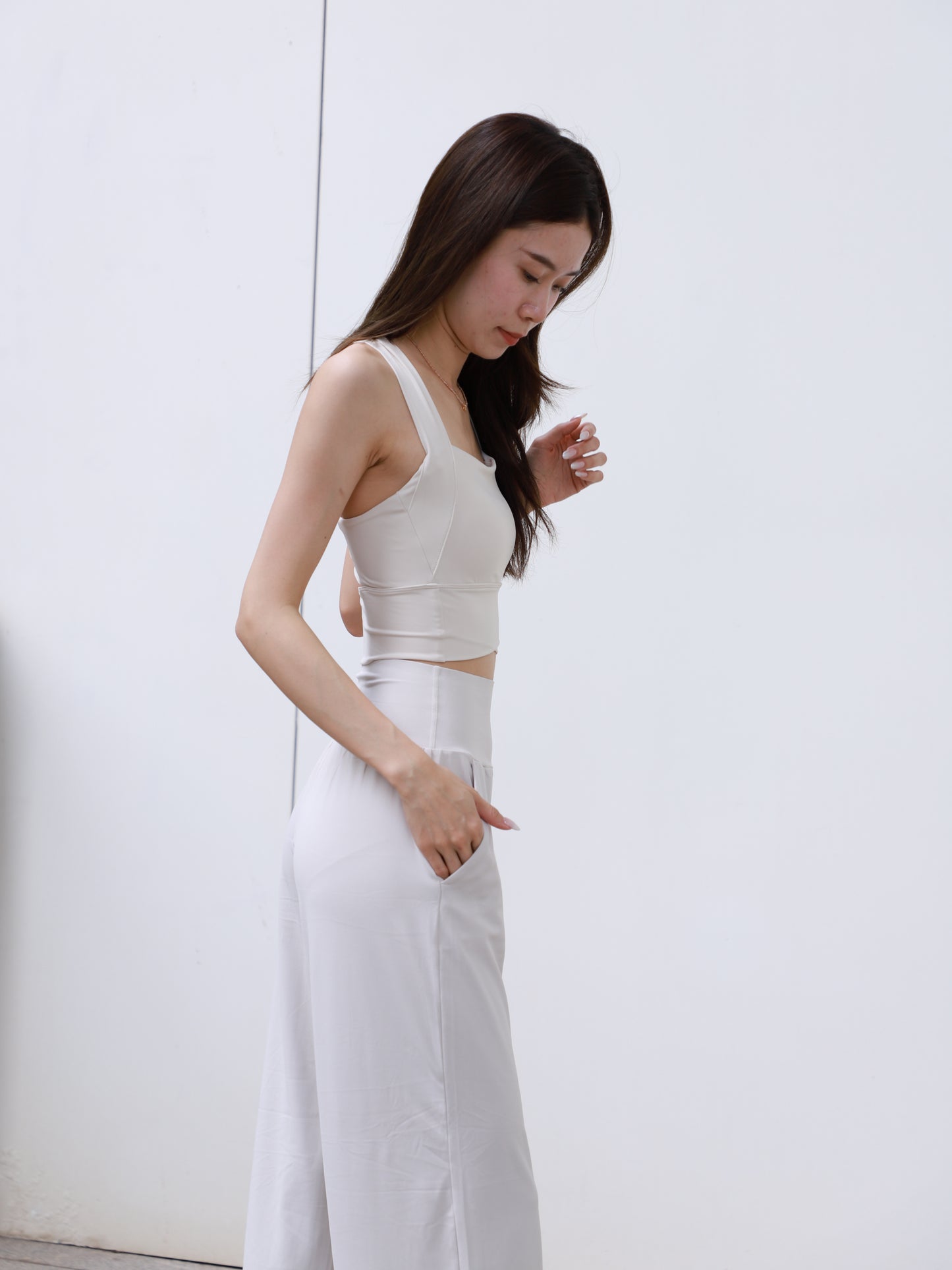 2 Cross Back Sports Bra